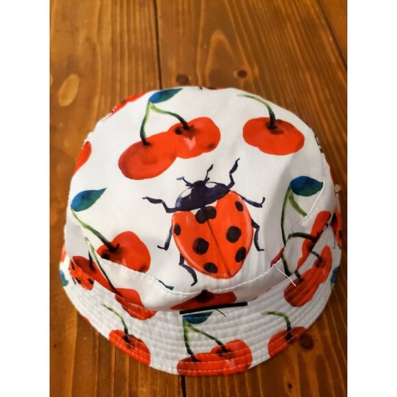 Ladybug Cherry Print Bucket Hat Petals And Peacocks Polyester - Picture 3 of 5